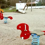 Кемпинг Mobil-home 6 Personnes Avec Terrasse A La Chapelle-devant-bruyeres - Api-1-52-1002 Bruyeres