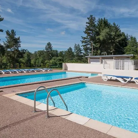 Camping Mobil-home 6 Personnes Avec Terrasse à La Chapelle-devant-bruyères - Api-1-52-1002 *