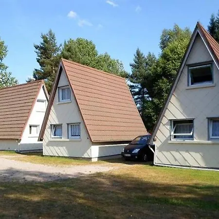 Mobil-home 6 Personnes Avec Terrasse A La Chapelle-devant-bruyeres - Api-1-52-1002 * Bruyeres