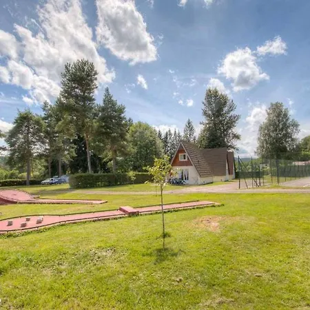 Mobil-home 6 Personnes Avec Terrasse A La Chapelle-devant-bruyeres - Api-1-52-1002